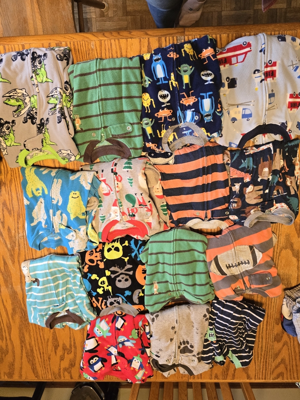 Boys 2T Lot - Picture 2 of 11